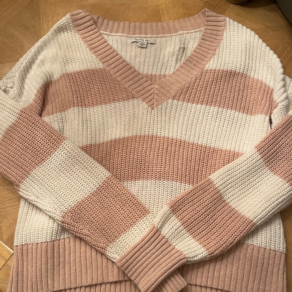 American Eagle XS oversized sweater